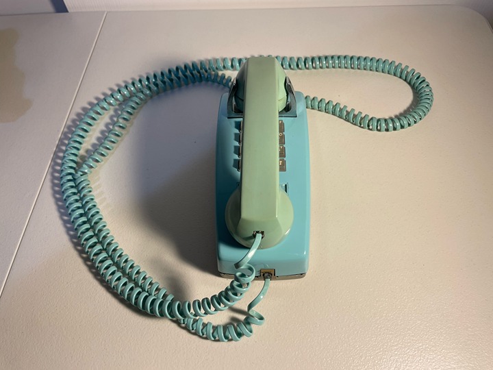 VTG Western Electric Aqua Wall Phone push button 1980s 1970s long cord rare