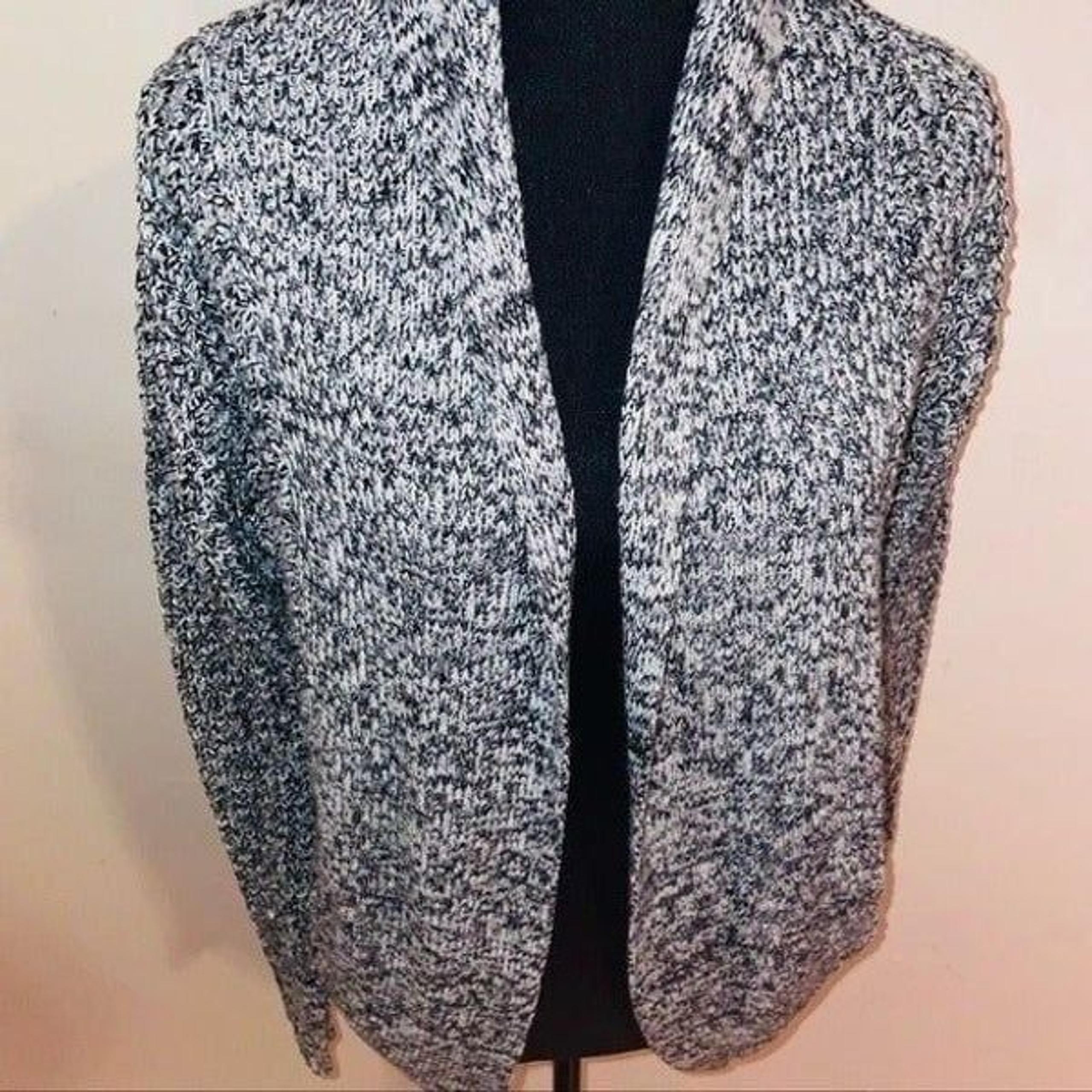 Bobbie Brooks Gray Open Front Cardigan Sweater Size M