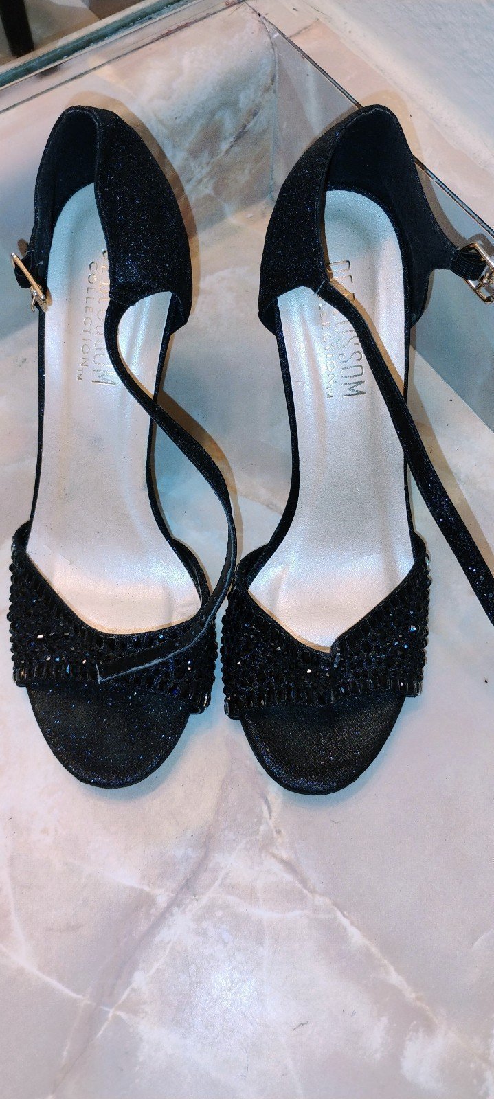 DE BLOSSOM COLLECTIONS Women's black glitter high heels. Size 8.
