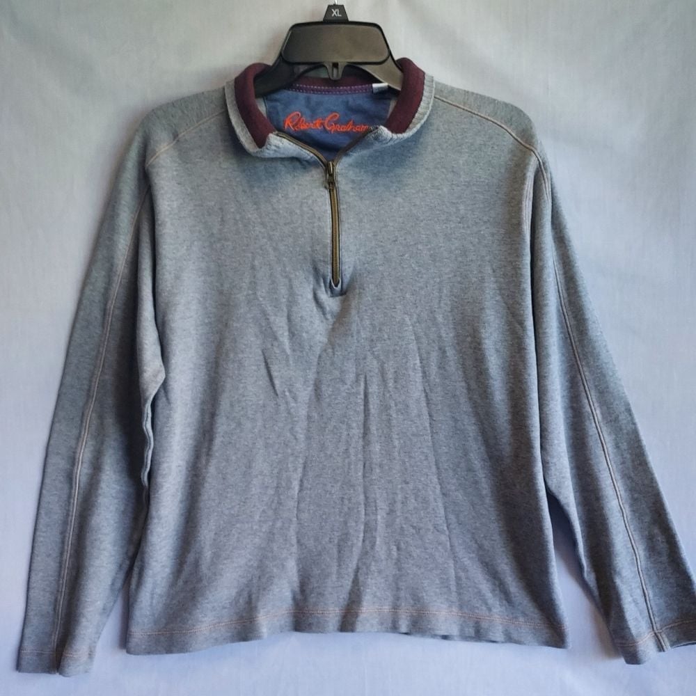 Robert Graham pullover