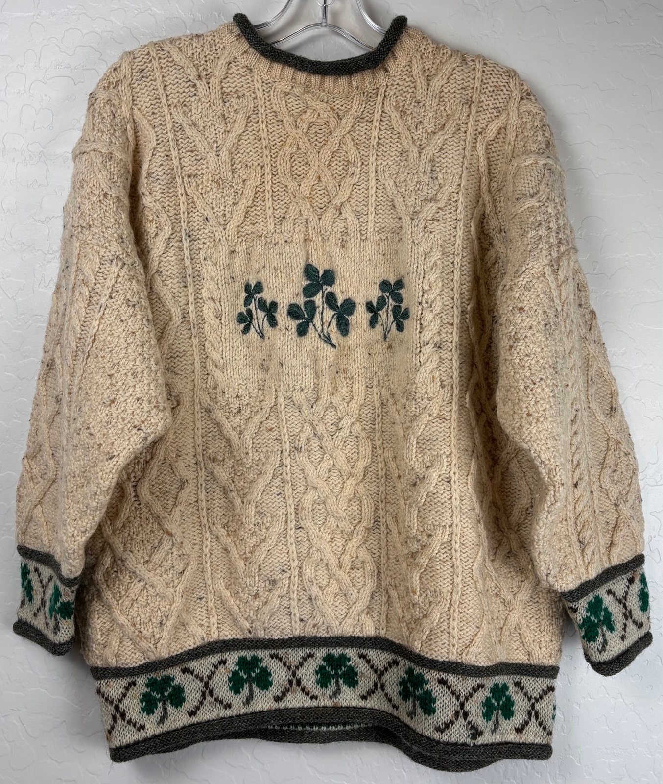 Bracken Countrywear 100% Wool Chunky Cable Knit Irish Clover Shamrock L 1147