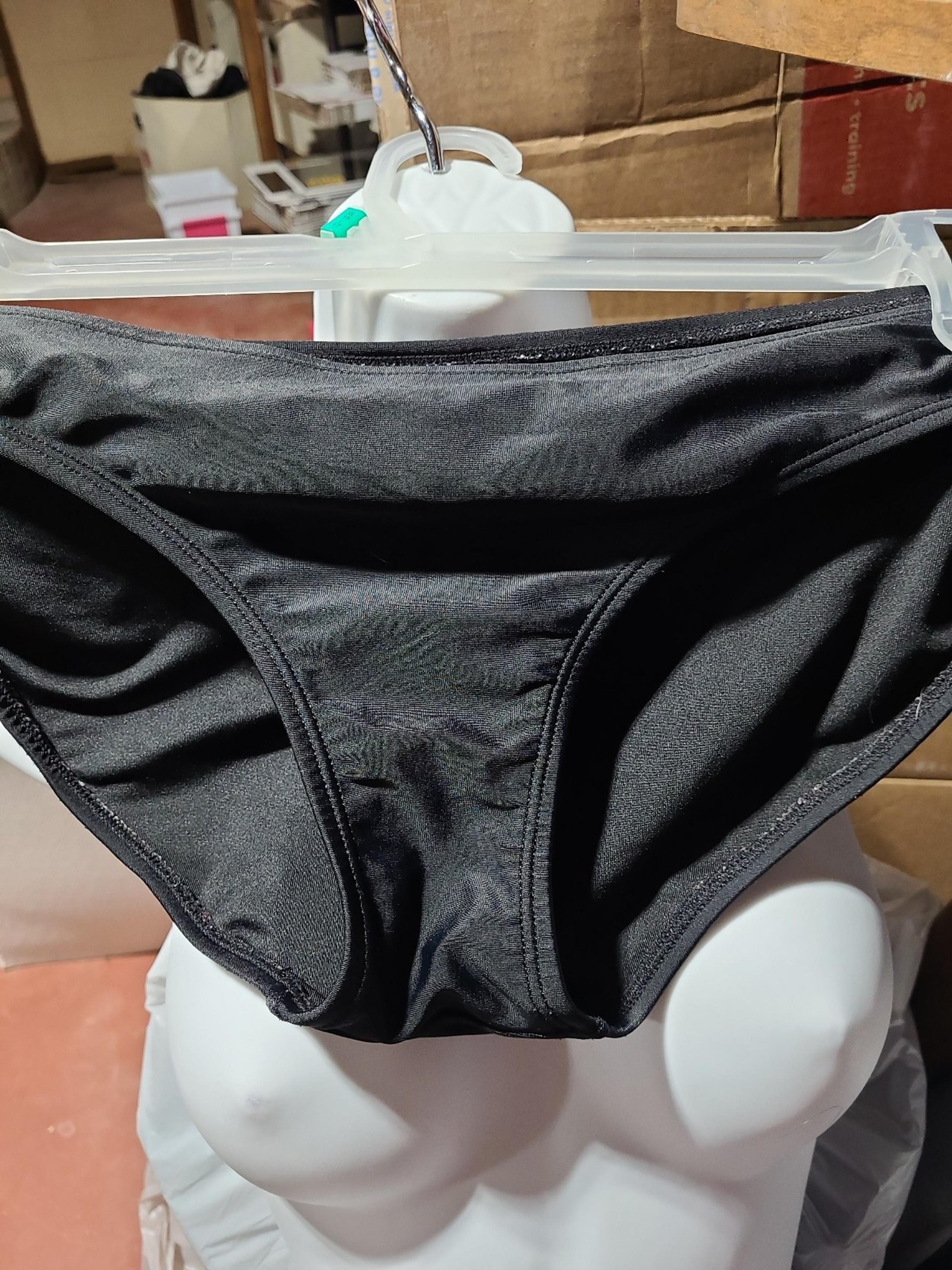 Reebok bikini bottom swimwear size M