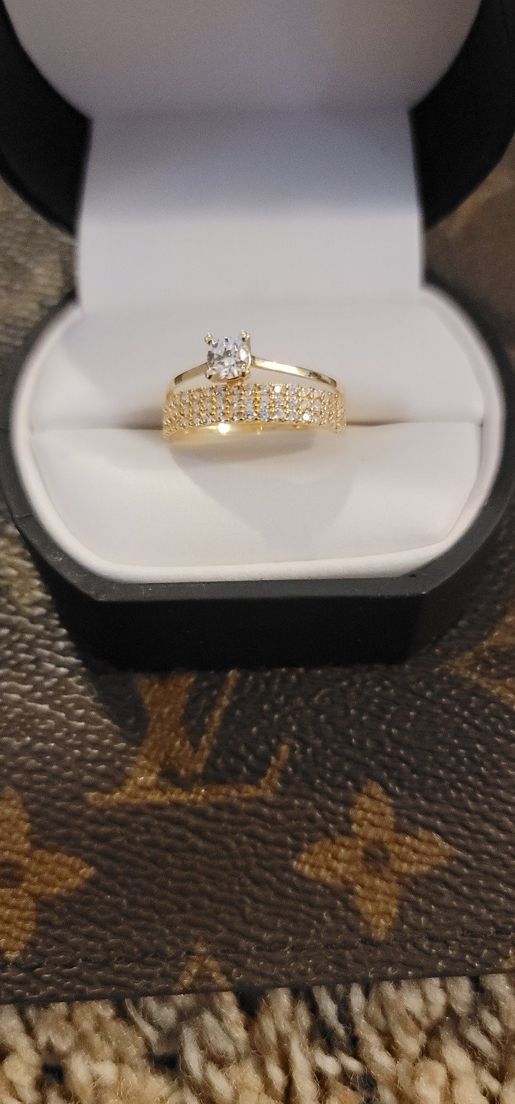 18k Saudi gold ring