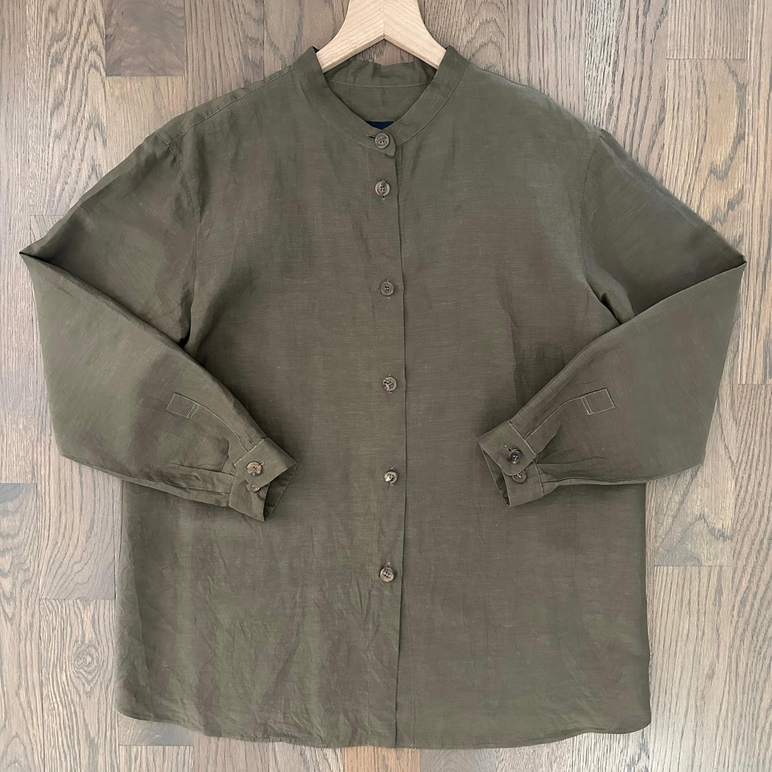 Giorgio Armani Classico Vintage Silk Linen Button Front Blouse Olive Green M