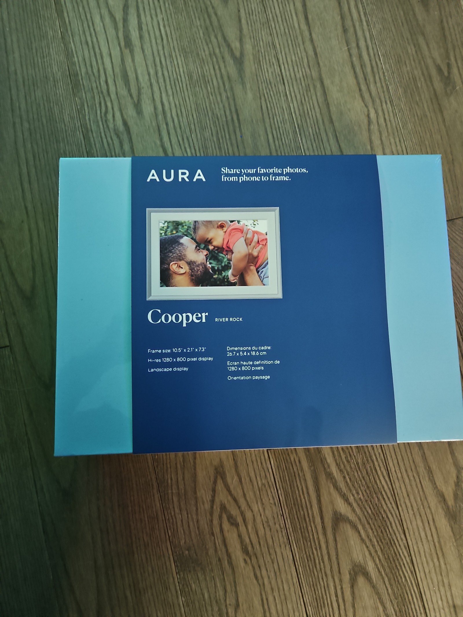 Aura digital frame-cooper-Brand new sealed!!!!