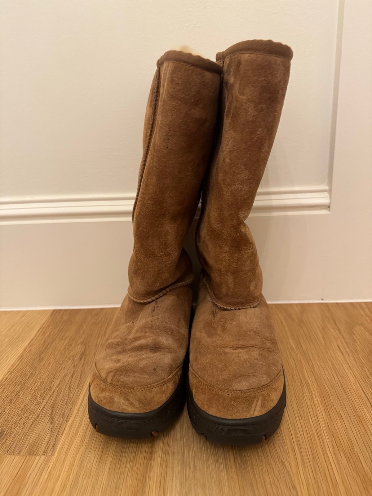 Ugg Ultra Tall Tasman Braid Chestnut Boots size 7
