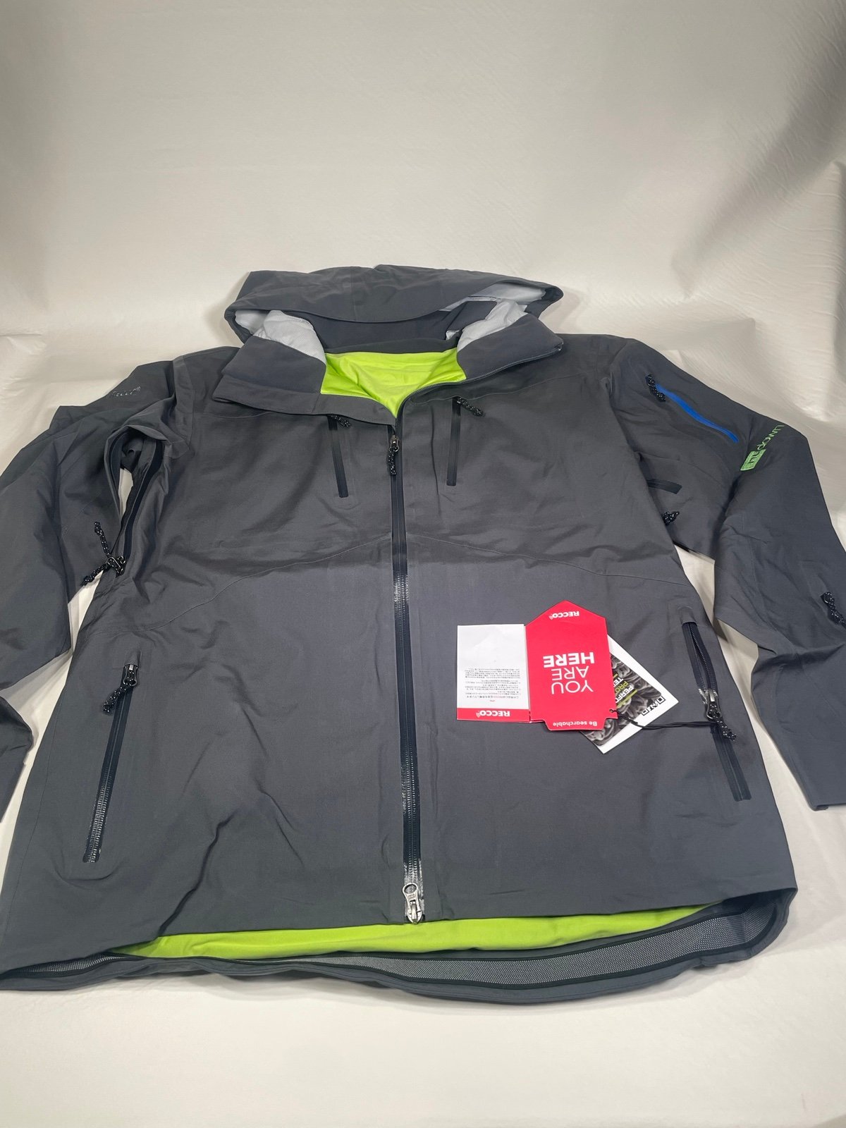 Nudown mens mount Taliac jacket asphalt size large