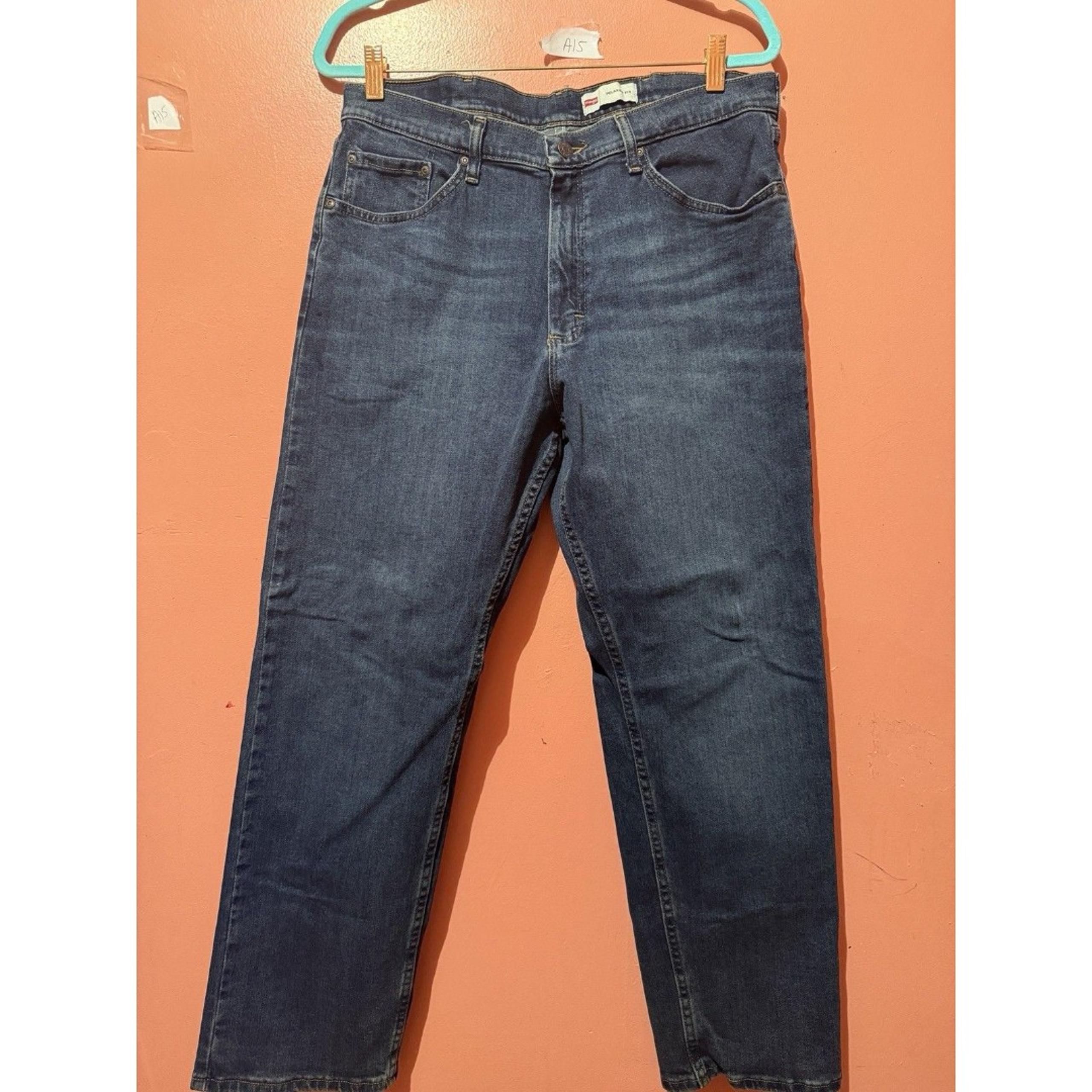 Wrangler Mens Jeans 34X29 Blue Denim Straight Leg Pockets Casual Wear