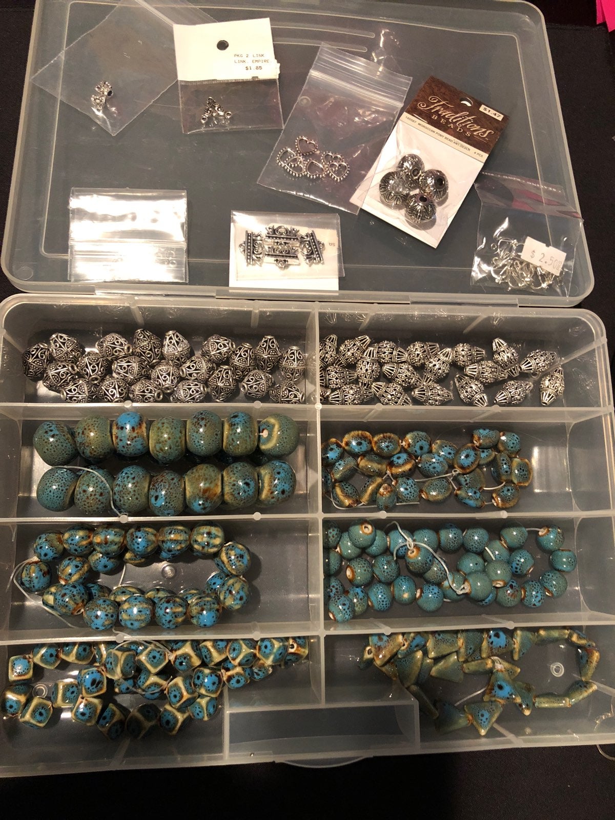 Bead Lot And Container