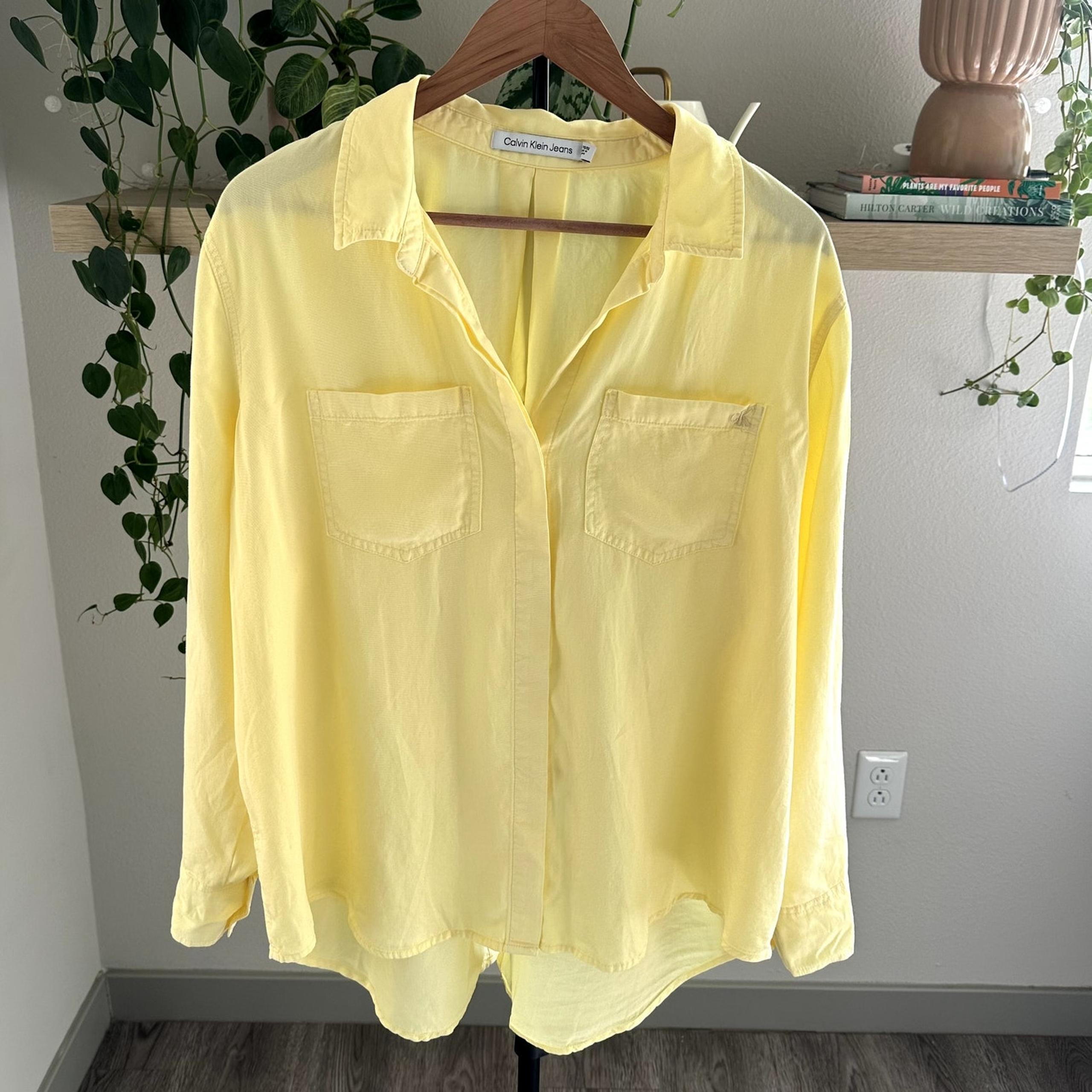 Calvin Klein Jeans Button Up Shirt Women XL Butter Yellow Lyocell Coastal Chic