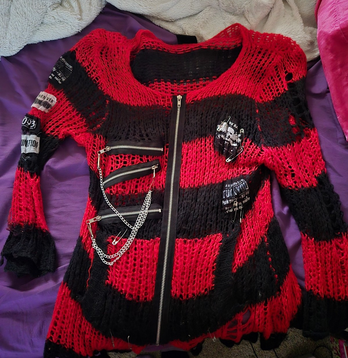 Queen of darkness rave sweater VTG