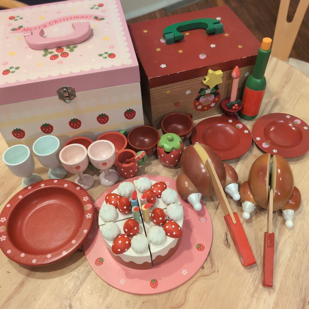 Discontinued Rare Mother Garden Christmas Party Set
