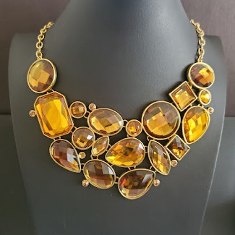 VTG Joan Rivers Fields of Gold Statement Bib Necklace with Velvet Pouch and Box