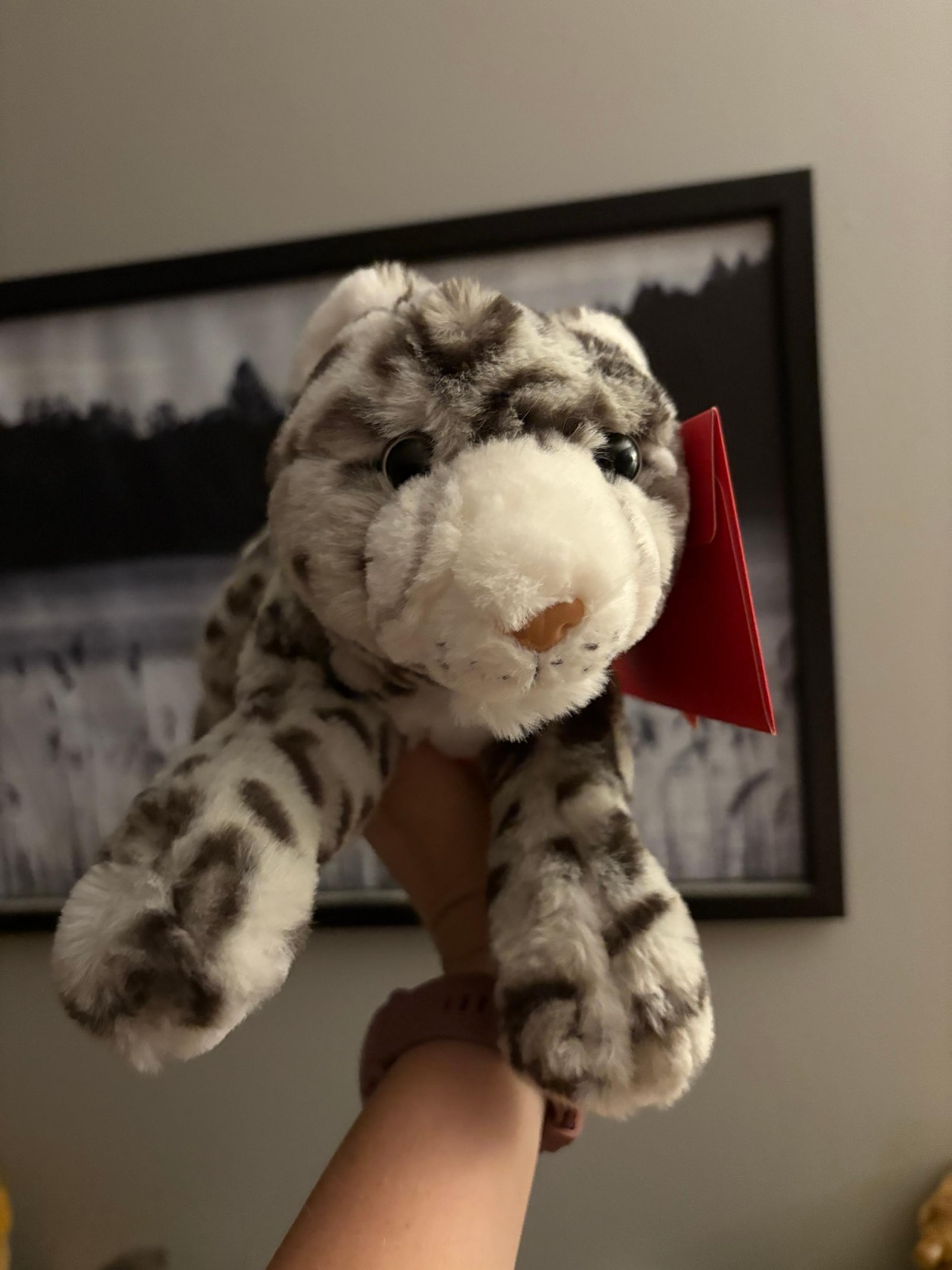 FAO Schwarz Snow Leopard BNWT