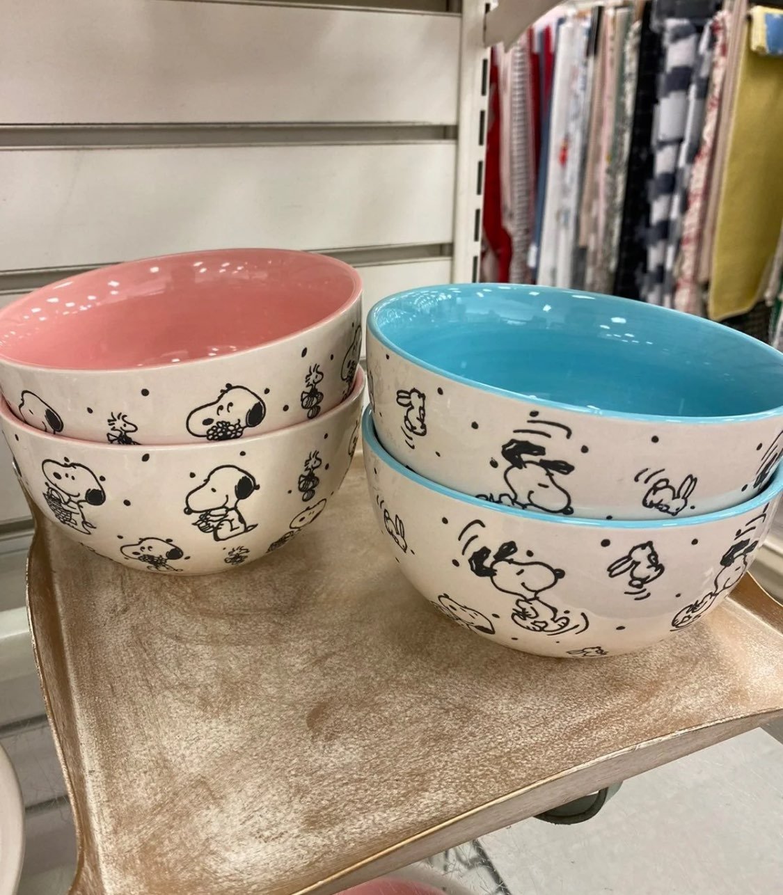 Peanuts Snoopy Easter 4 bowls