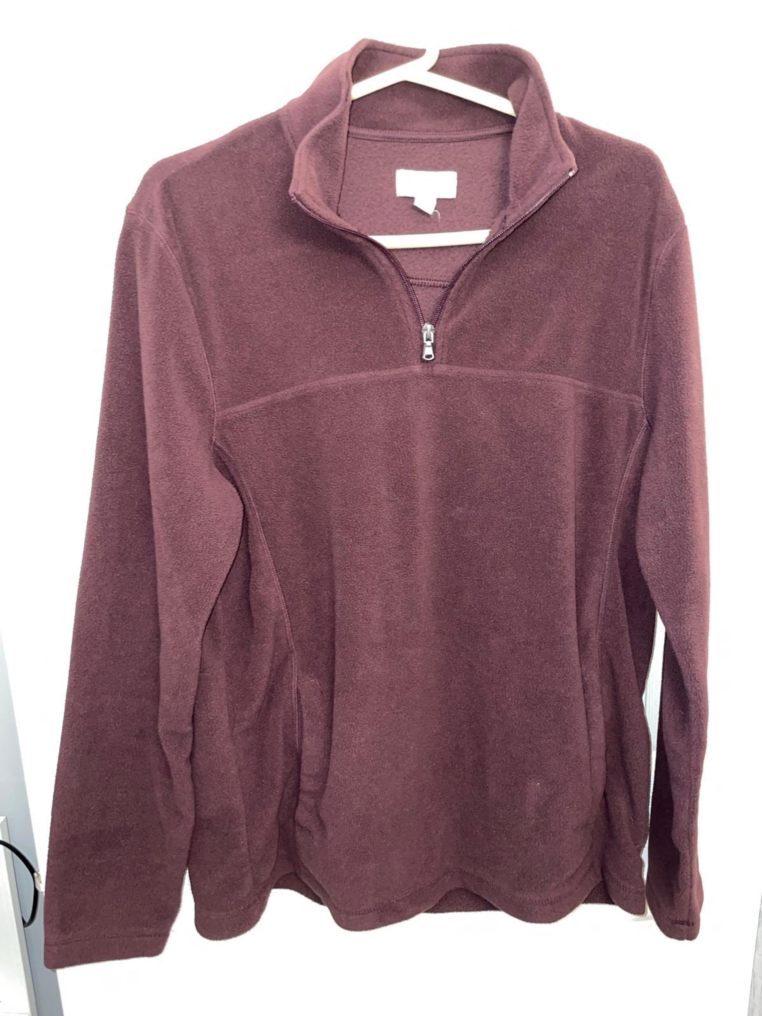 Men’s Croft & Barrow Medium Fleece Sweatshirt Maroon 100% Polyester - EXCELLENT