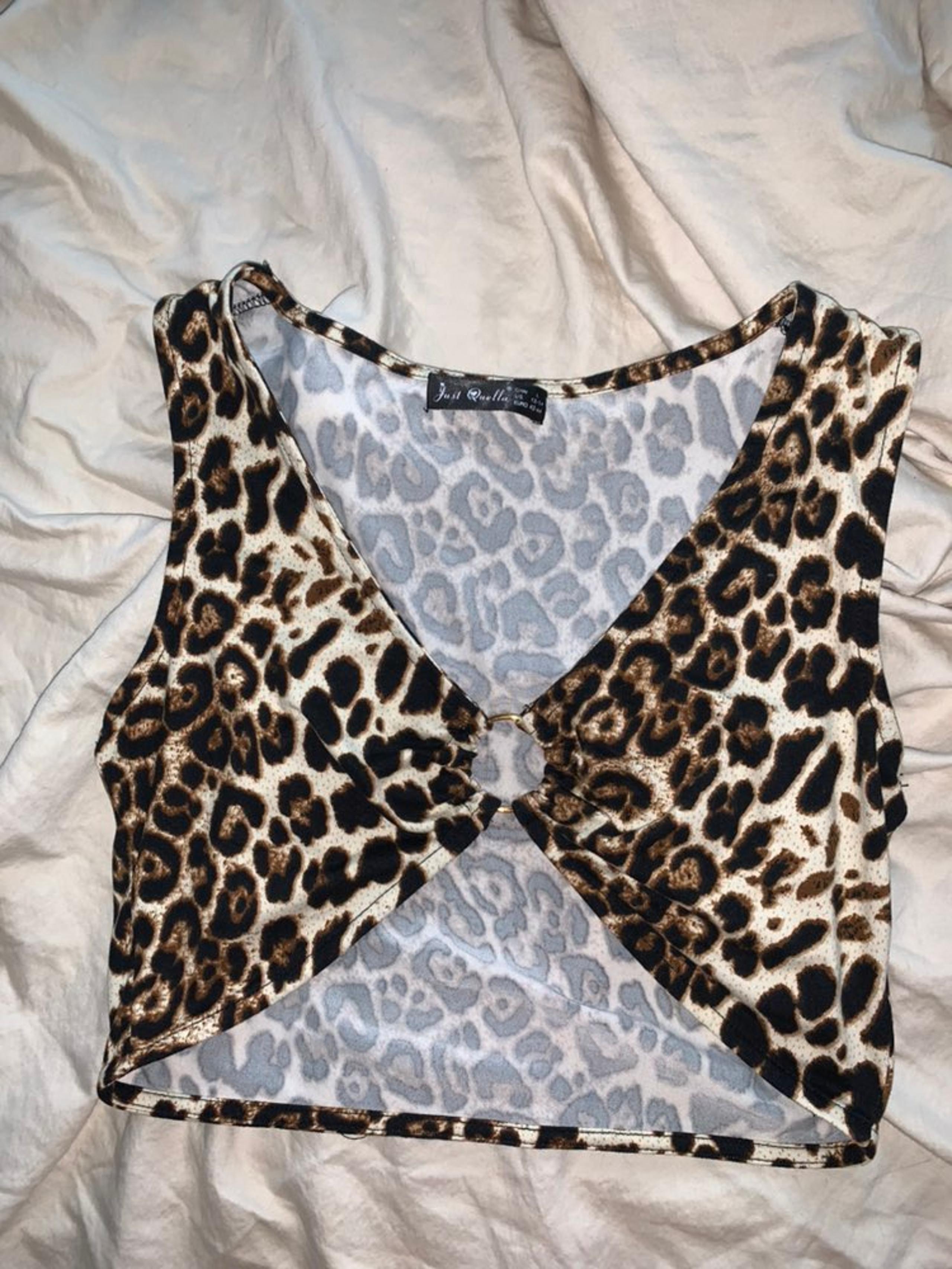 Amazon cheetah crop top