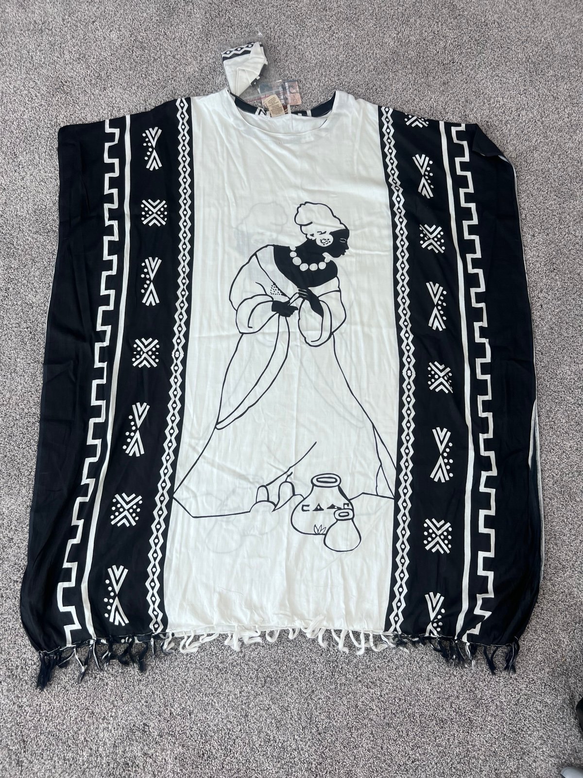 NWT! Sahara Mg Rayon One Size Plus Black White Kaftan African Print Made India