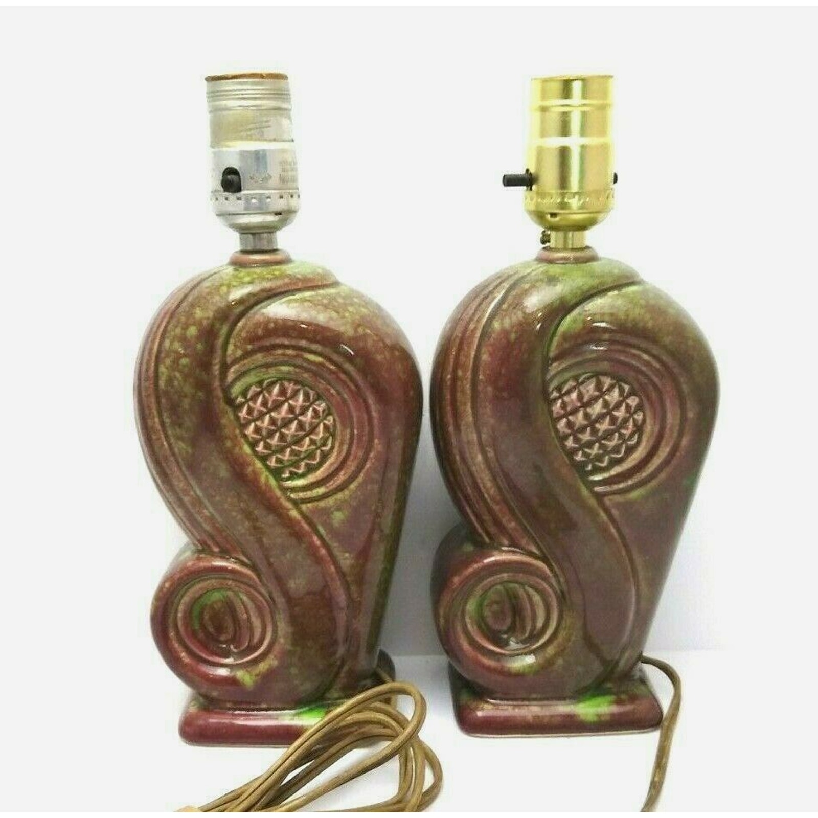 Vtg MCM Green And Maroon Glazed Scroll Ceramic Boudoir Table Lamps