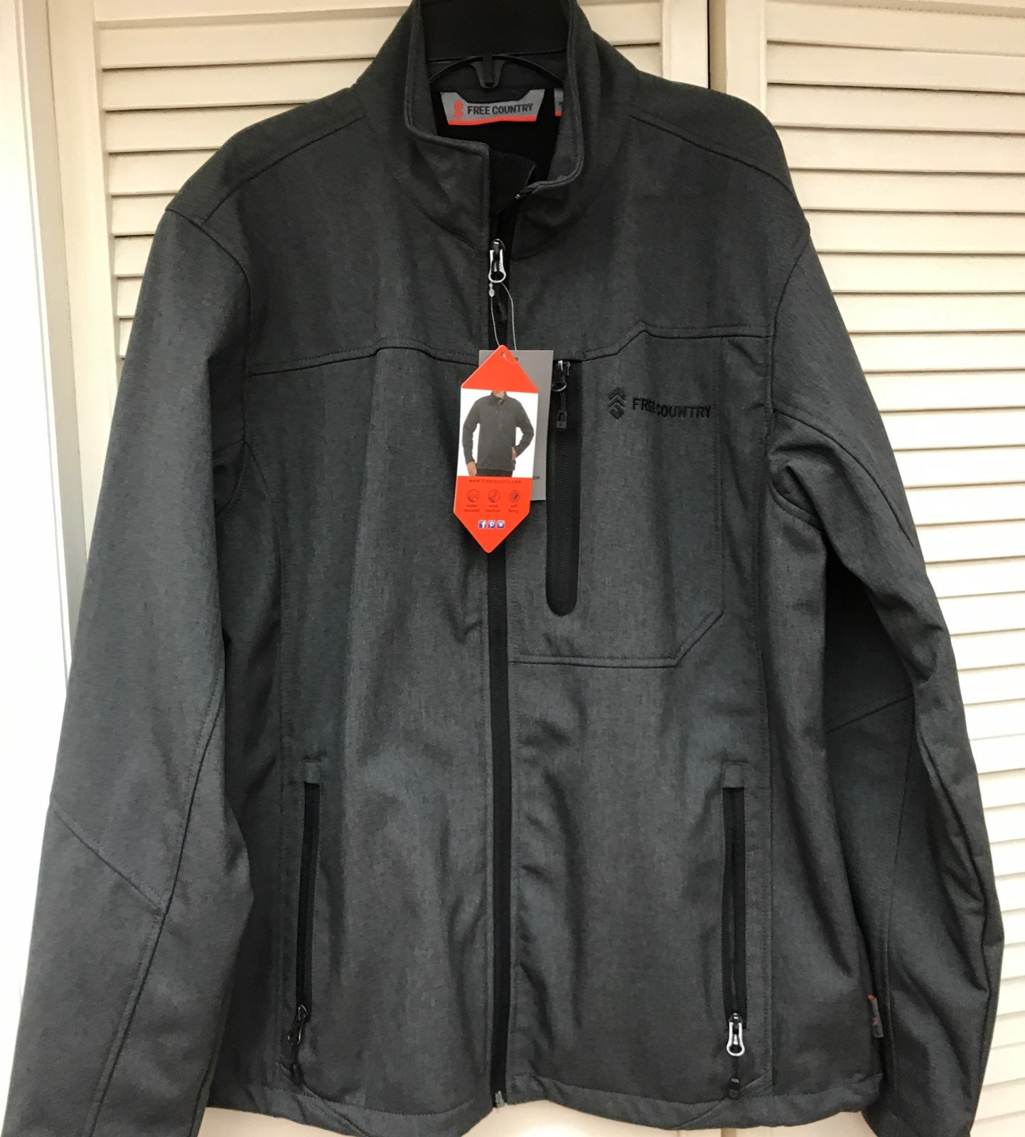 Men's Soft Shell Free Country, Small NWT