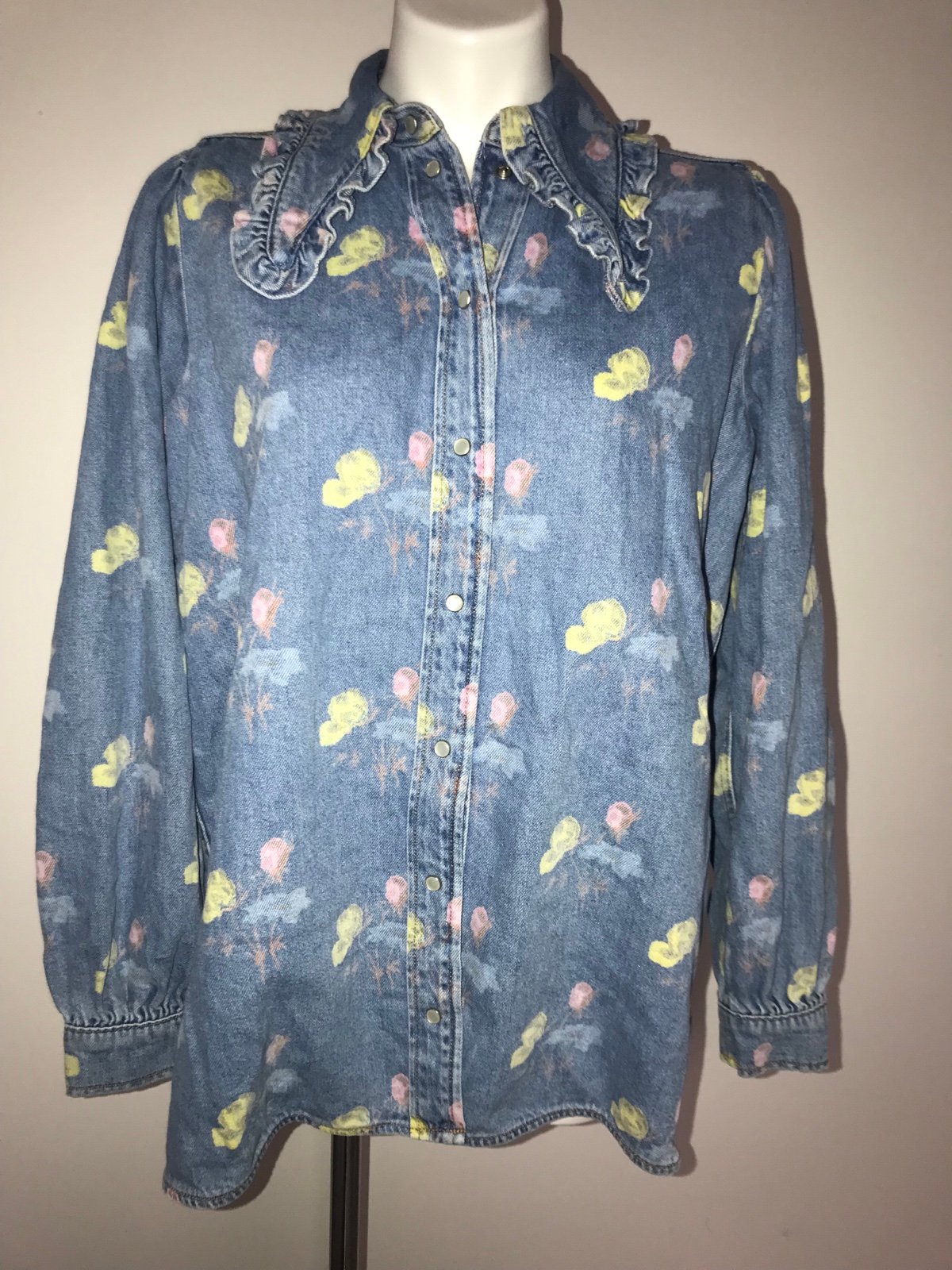 Ganni super cute womens jacket size 42 (xl) great condition see pictures for mea