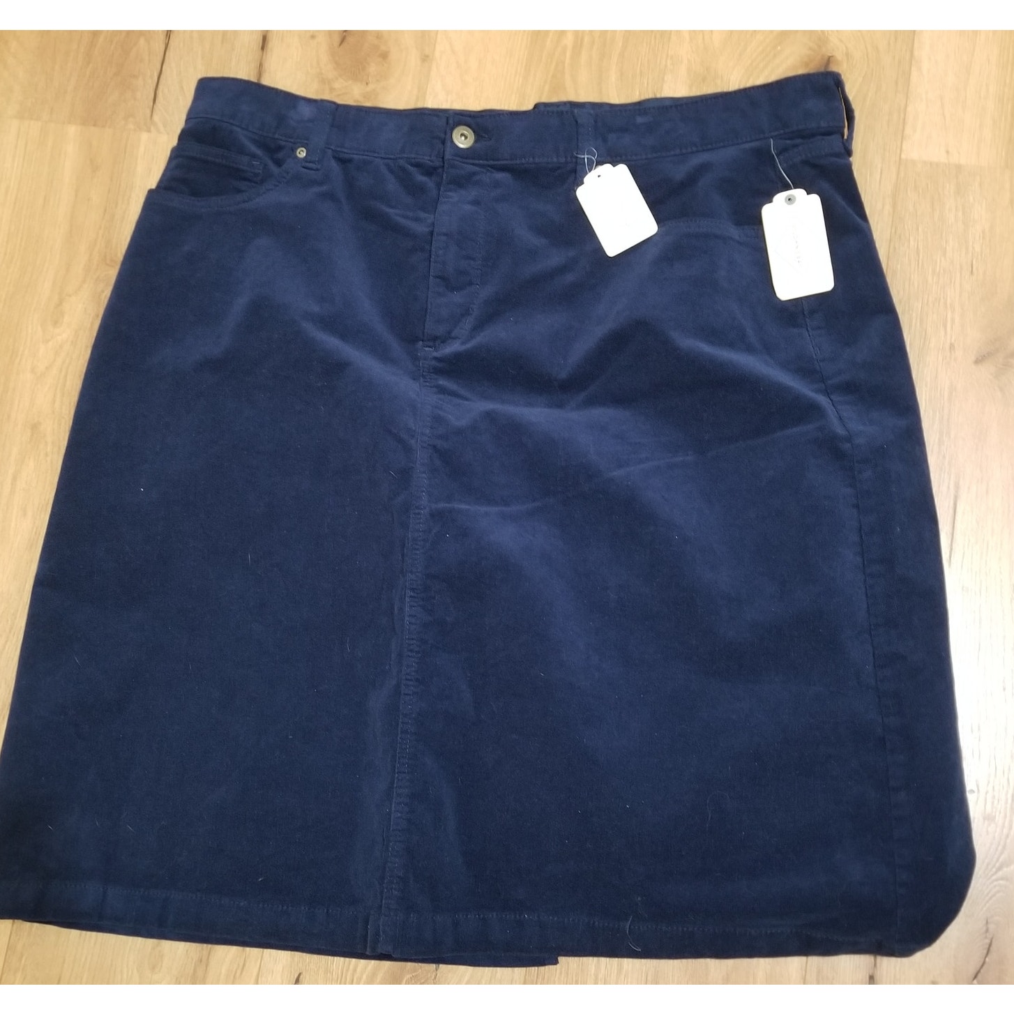 NWT's St Johns Bay Women’s Navy Corduroy Secretly Slender Pockets Skirt Size 20W