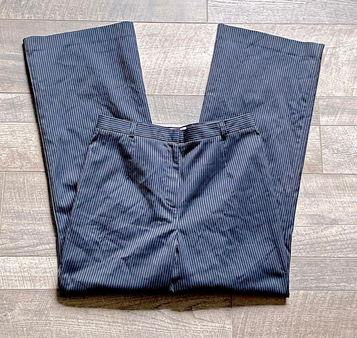 New! Talbots “stretch”, Dark Navy, Pinstriped, Wool & Silk-Blend Slacks. Size 10