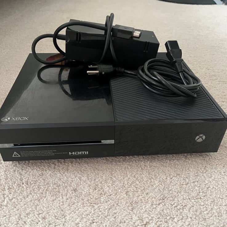 Microsoft Xbox One 500 GB Black Console with Kinect Black