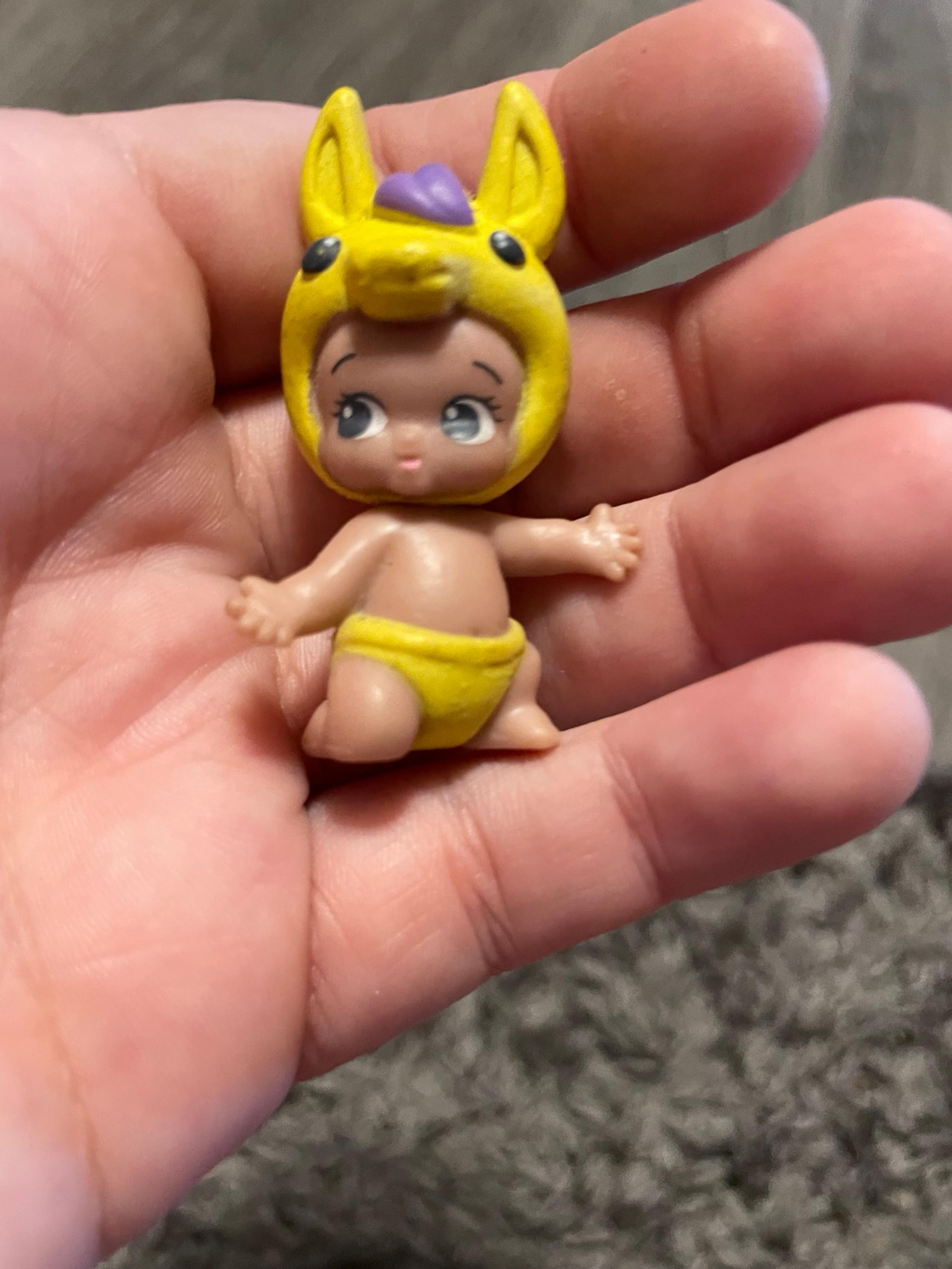 TWOZIES Baby Mini Figure