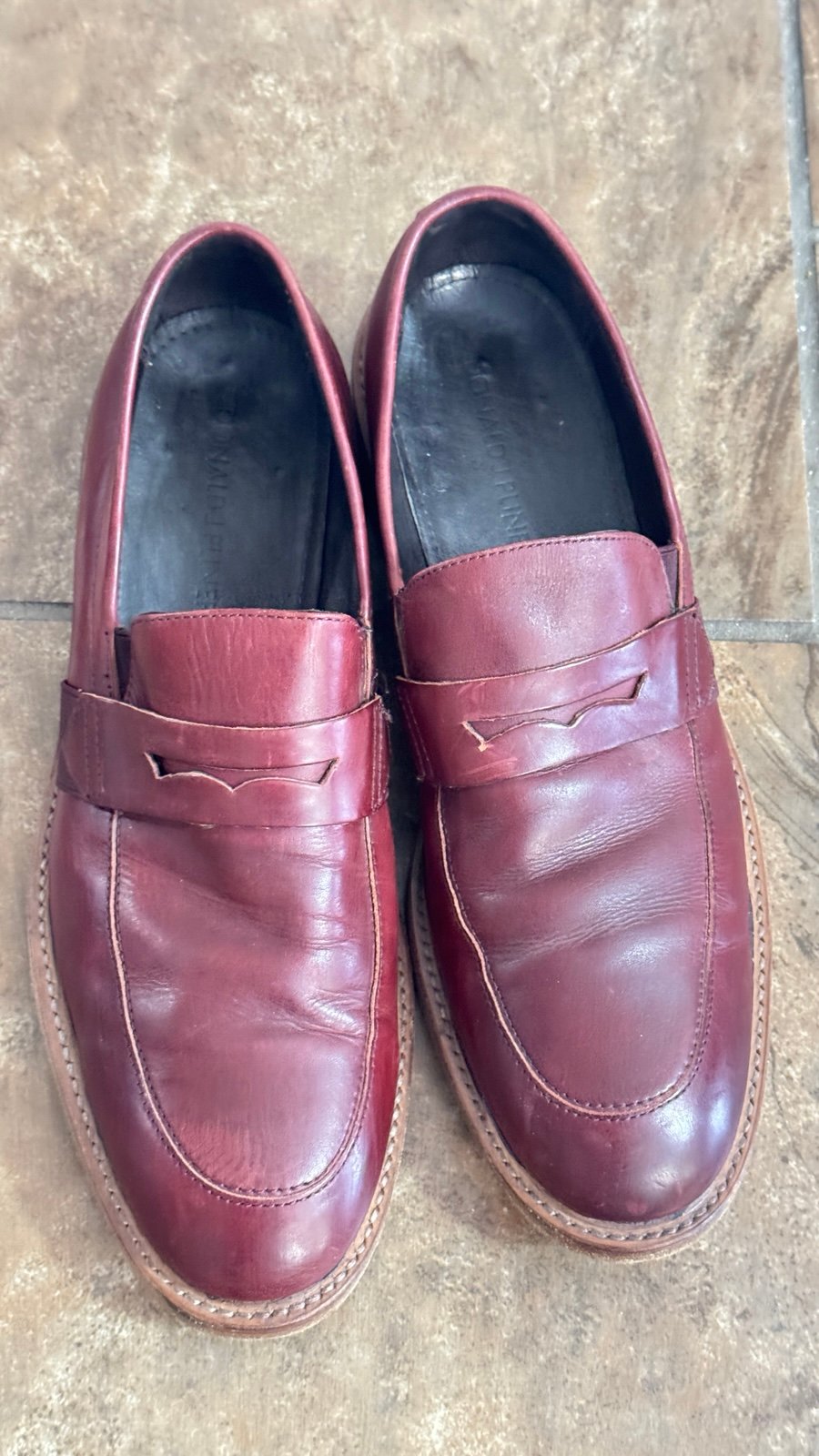 Men's size 11 M Donald J Pliner leather Penny Loafers