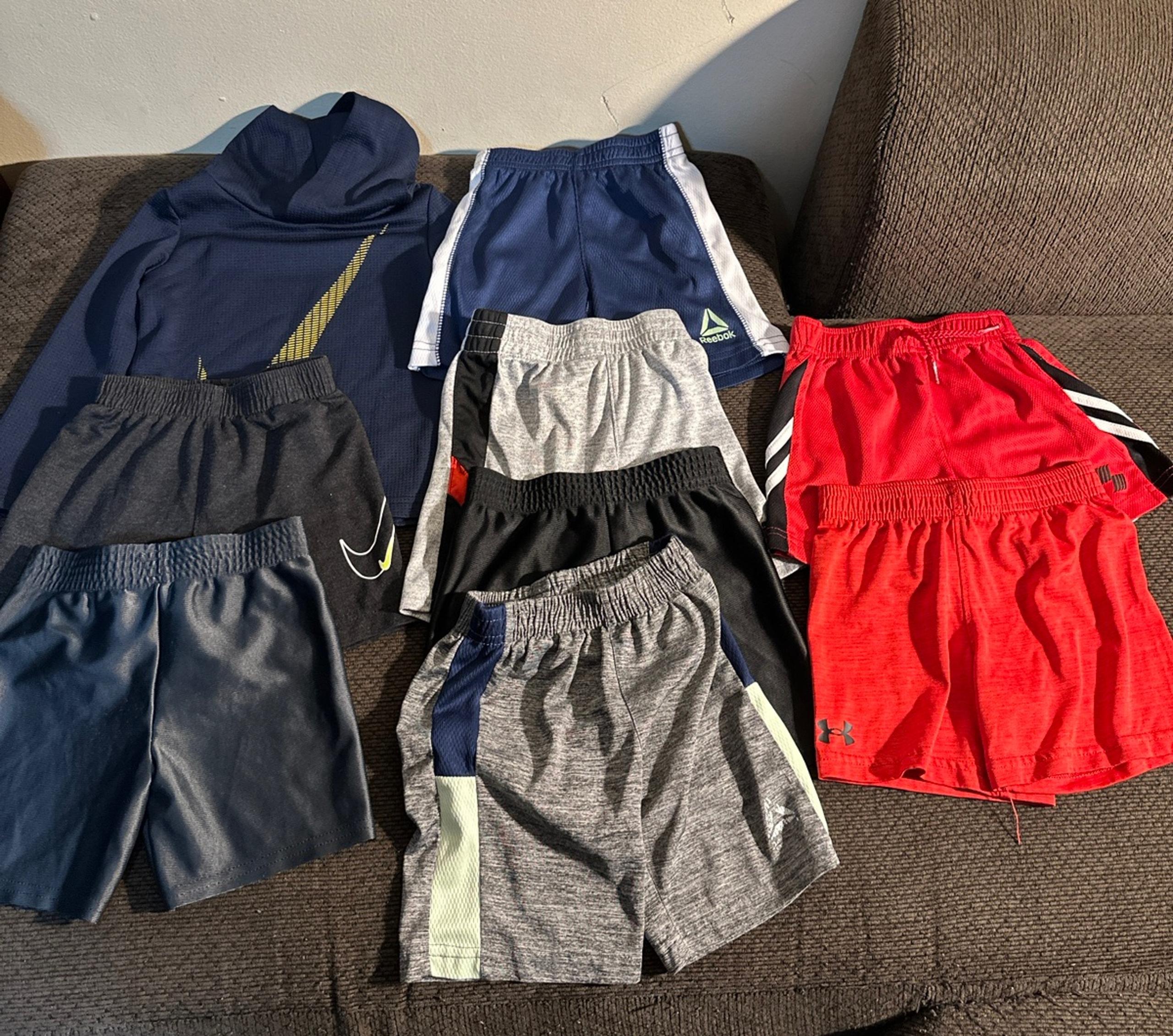 BOYS BUNDLE SIZE 2T