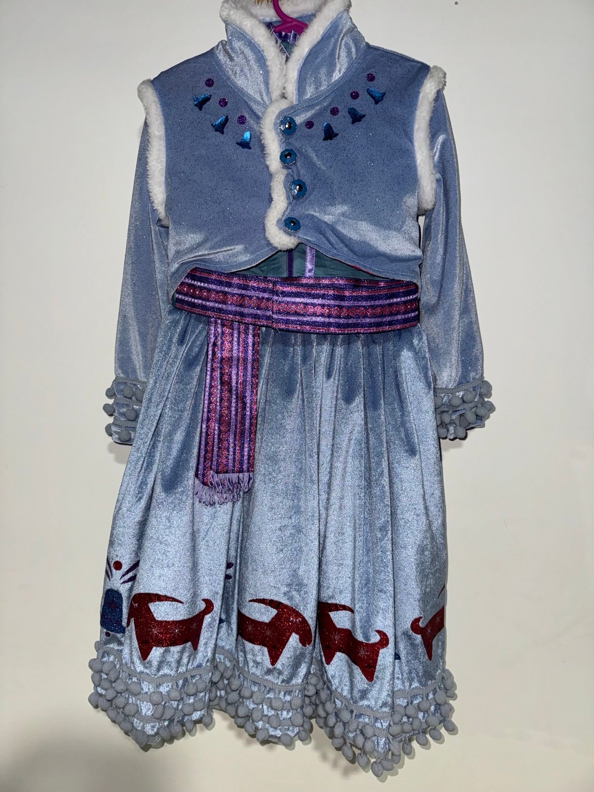 Disney Store brand Princess Anna from Frozen dress Halloween costume size 4