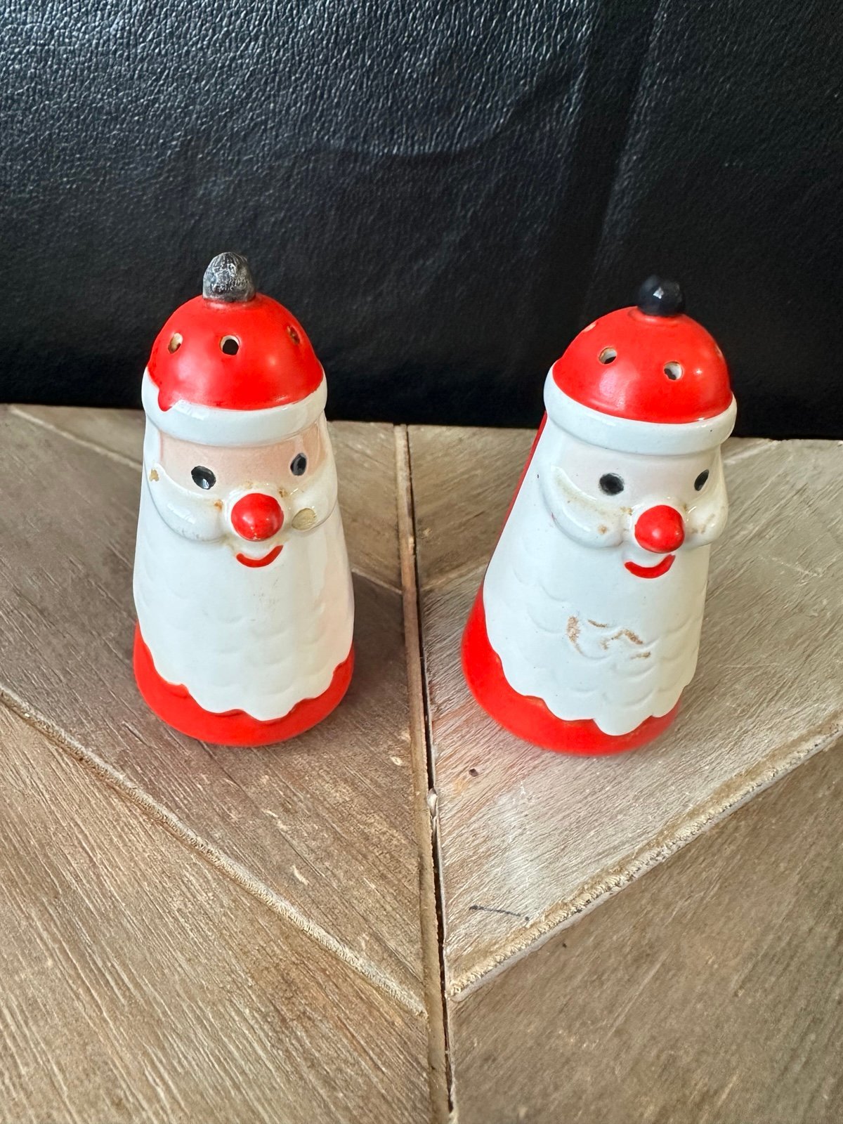 Holt Howard Santa Contempory Jingle Bell Salt and Pepper Set MCM midcentury
