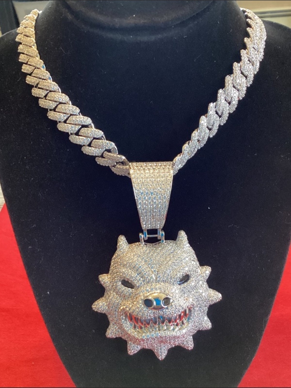 CHARMING ICED OUT PITBULL DOG PENDANT MIAMI CUBAN CHAIN NECKLACE 20INCH