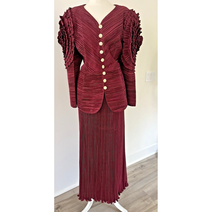 Davinci Formal Skirt Suit Fortuny Pleat Burgundy Rhinestone Buttons Size 22 NEW