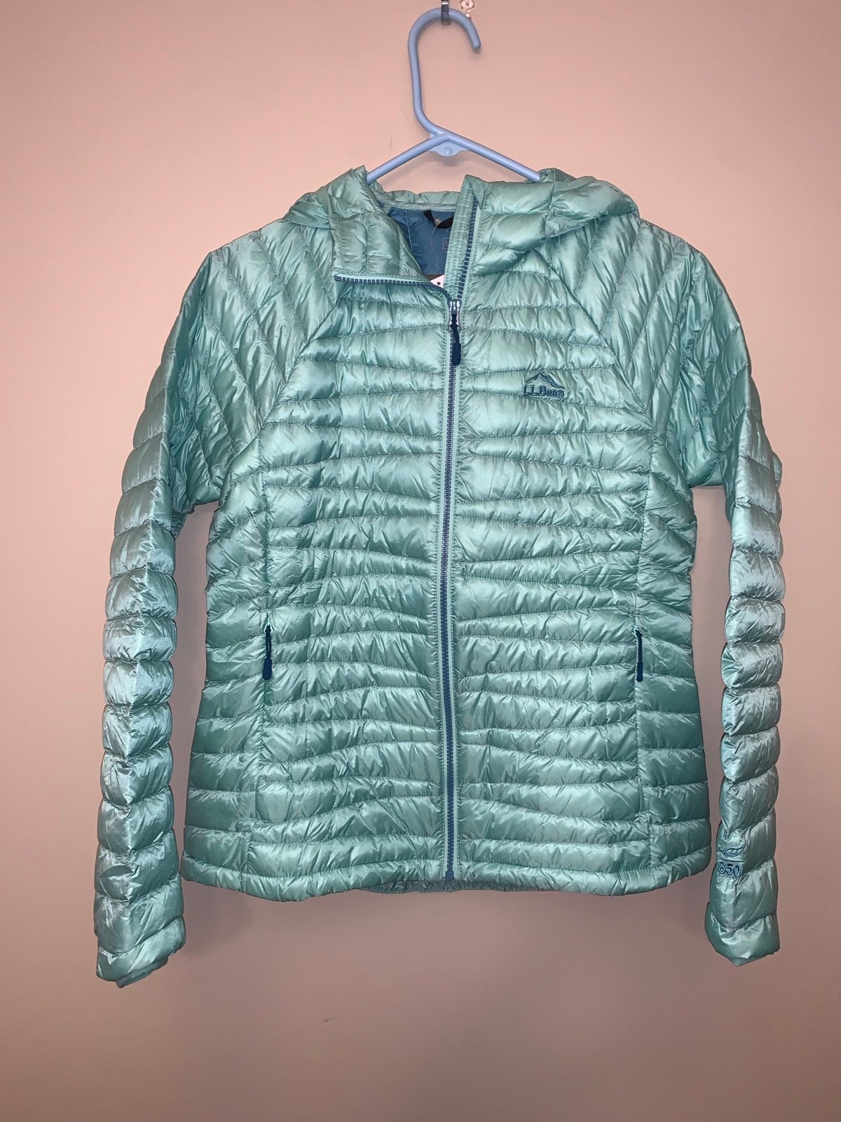 L.L. Bean puffer jacket size small