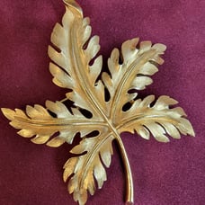 Crown Trifari leaf brooch
