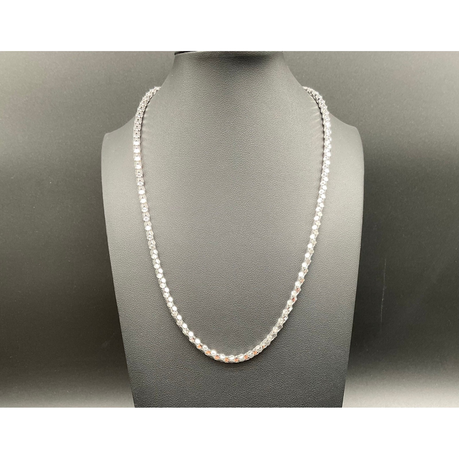 18 Italian Sterling Silver Platinum-Clad Illusion Tennis Link Necklace With Box