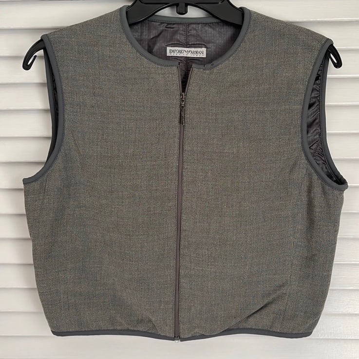 ベスト・ジレ EMPORIO ARMANI Women Vests 8NTQ08TNF8ZU8115 GREY Emporio Armani Vintage Vests | Mercari