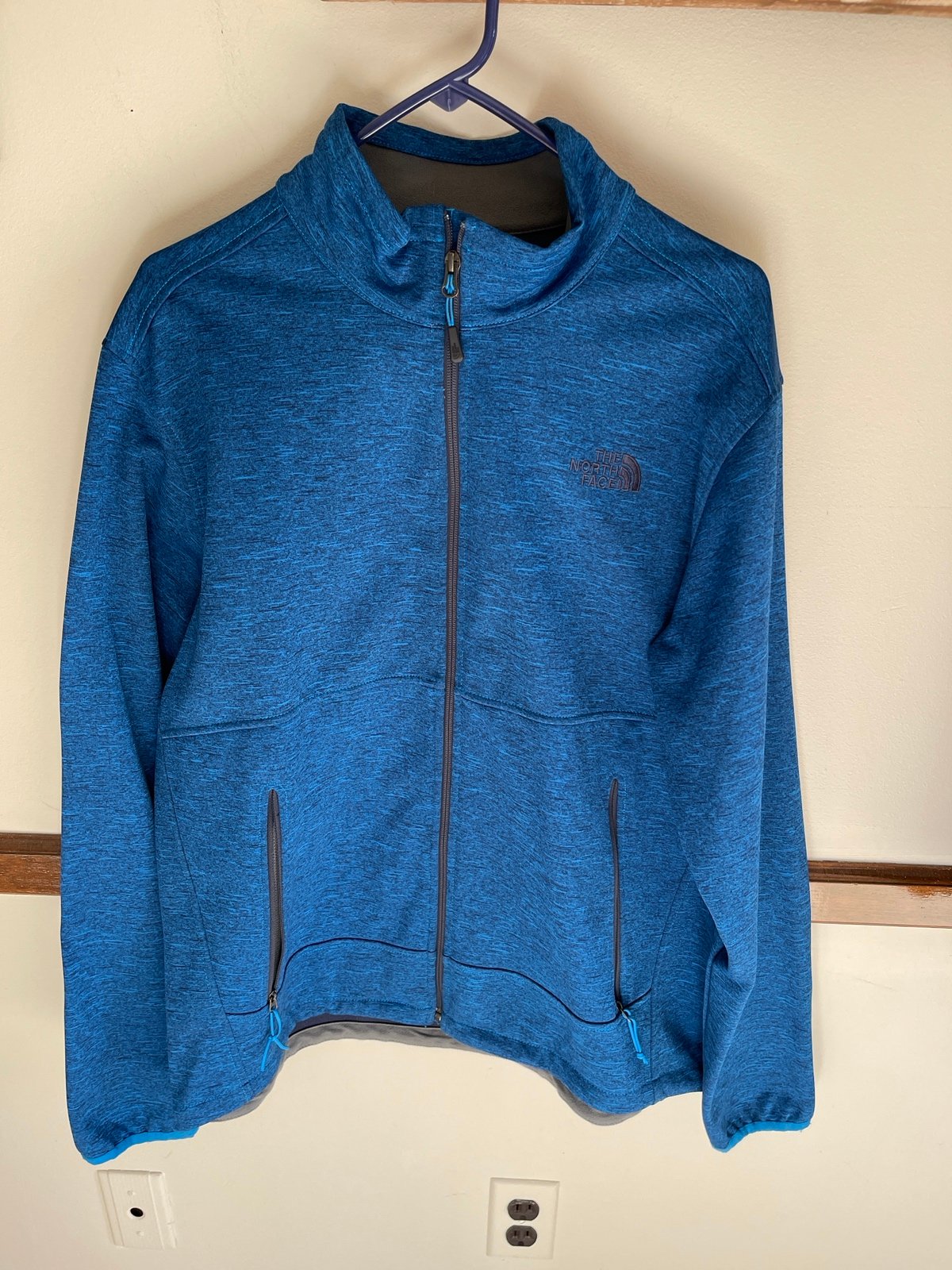 The North Face Mens Apex Bionic Size Large