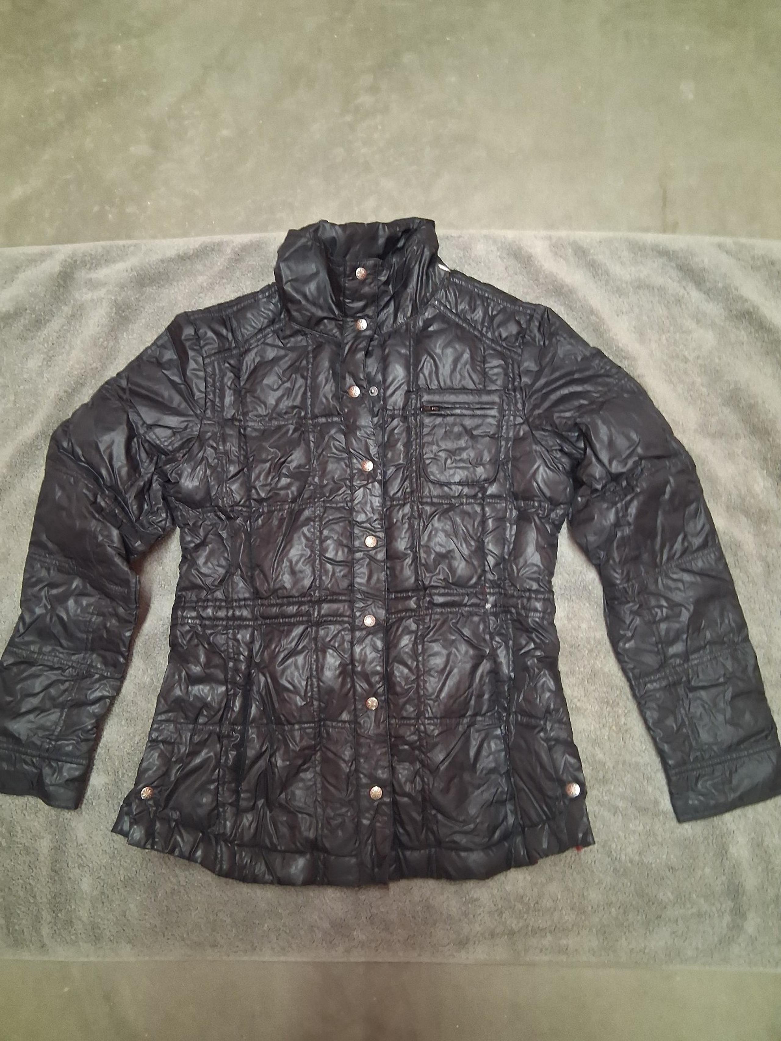 Athleta puffer jacket womens M