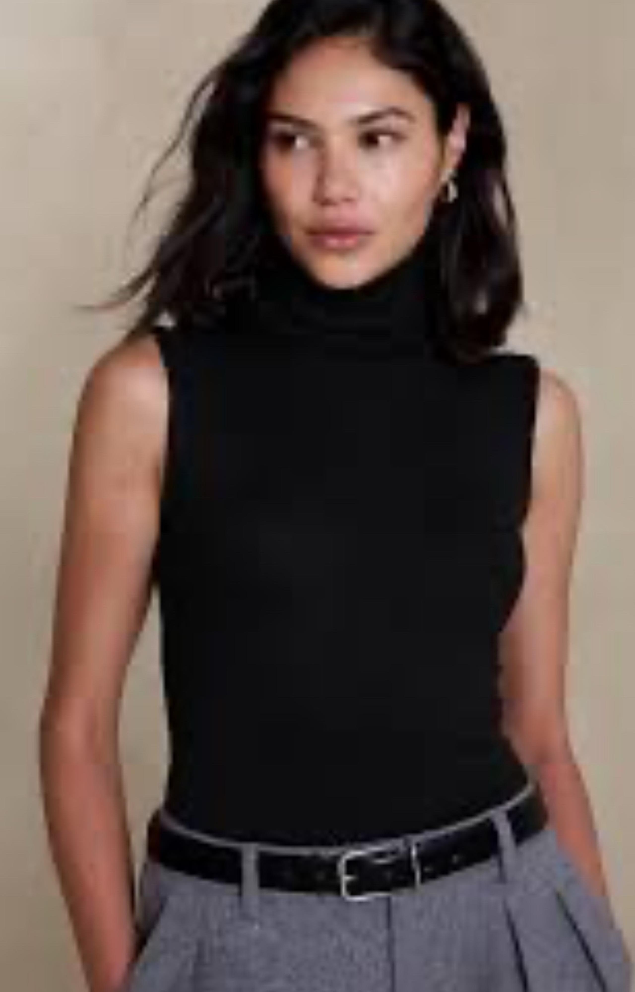 Banana Republic Sleeveless Turtleneck