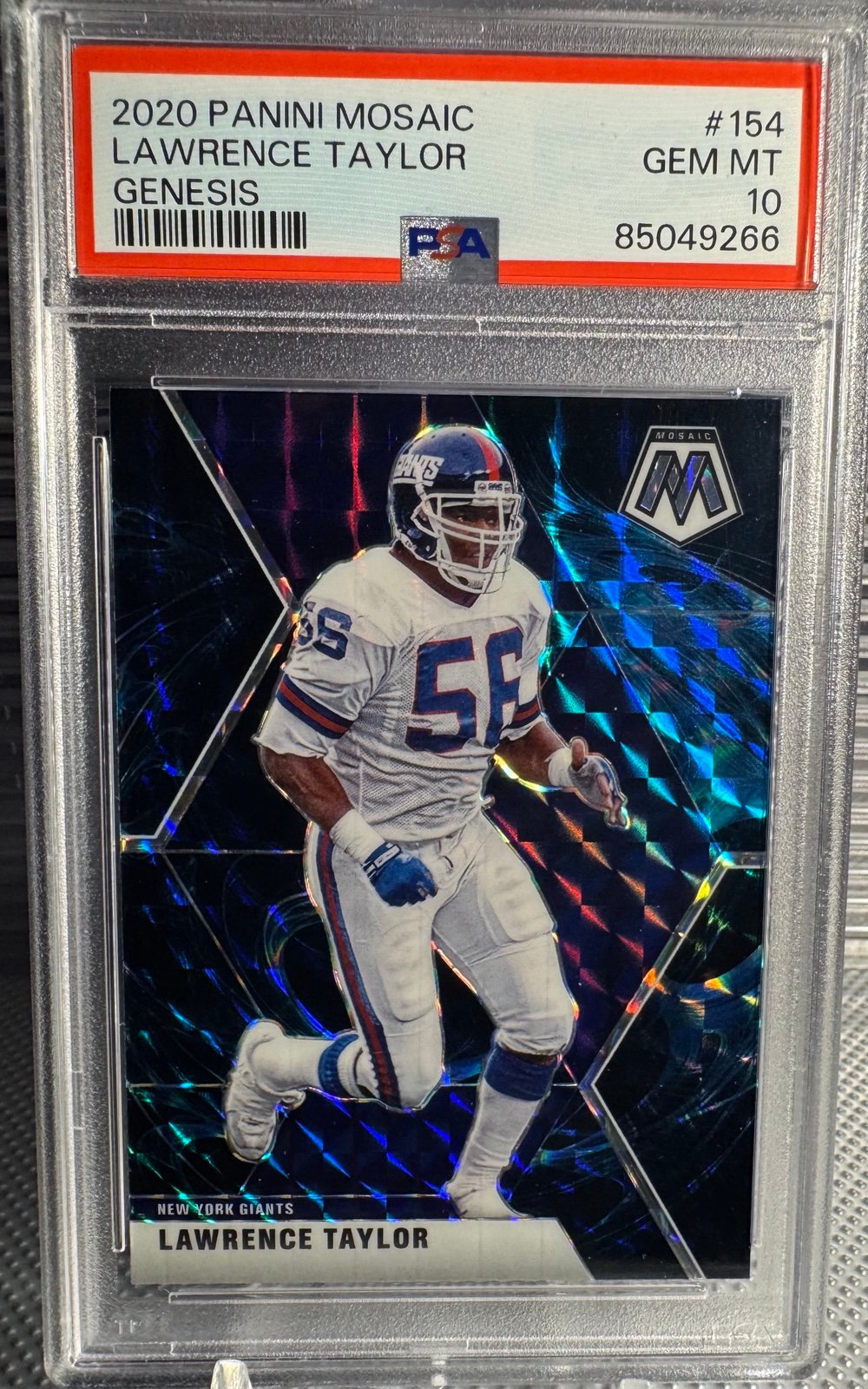 2020 Panini Mosaic - Mosaic Genesis Prizm #154 Lawrence Taylor PSA 10