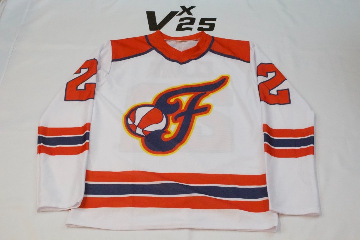 NEW Men's Indiana Fever Caitlyn Clark #22 White Hockey Long Sleeve Jersey Sz Md