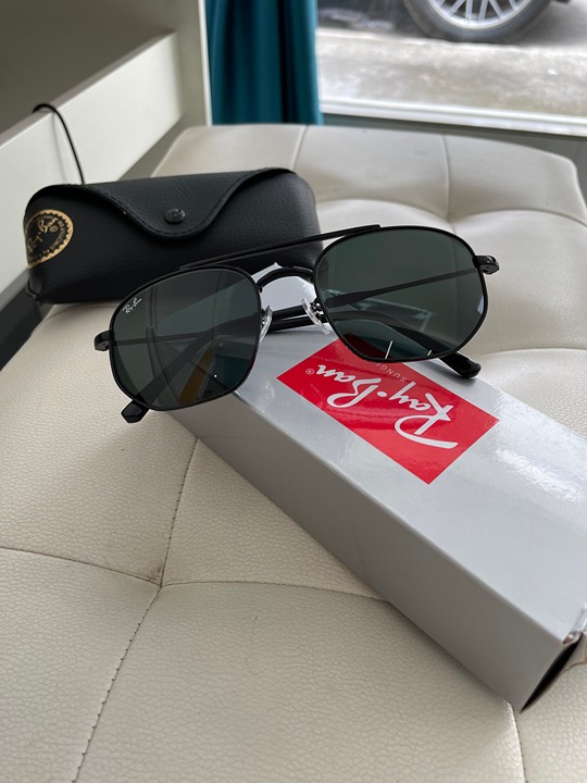 Ray-Ban Sunglasses RB3707