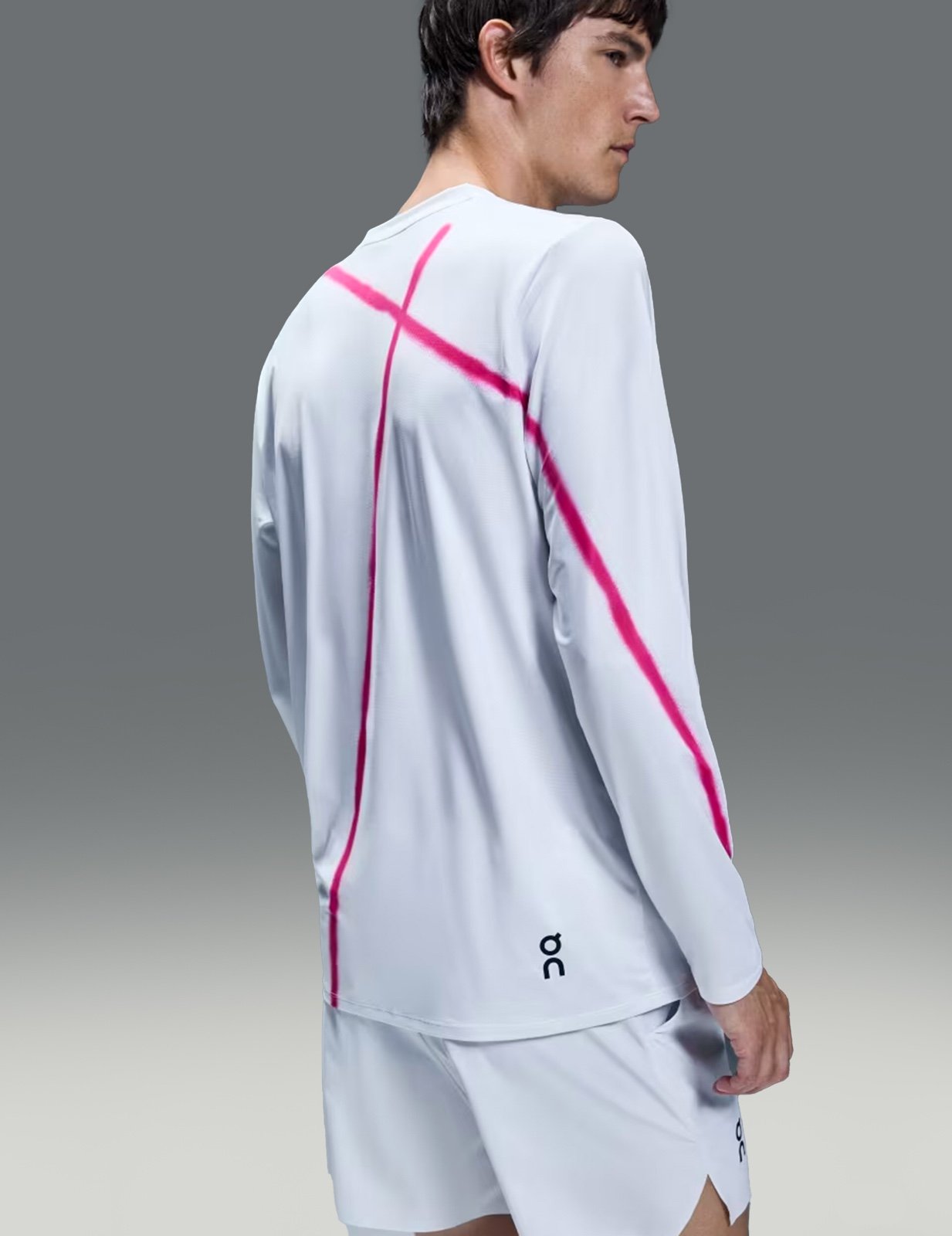 Women's Court Long-T | Black | On United States