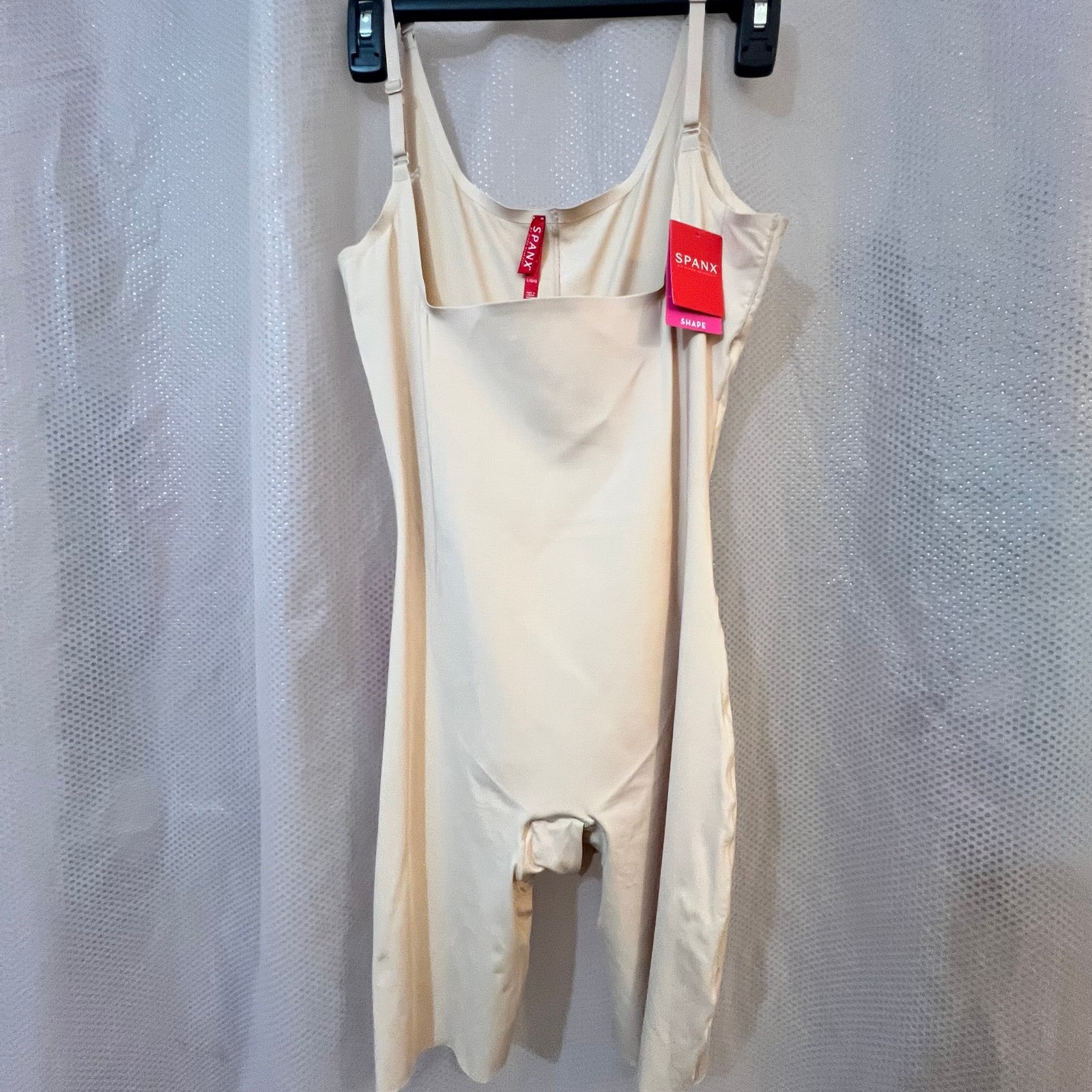 SPANX women's oncore open bust mid thigh body suit *BRAND NEW*