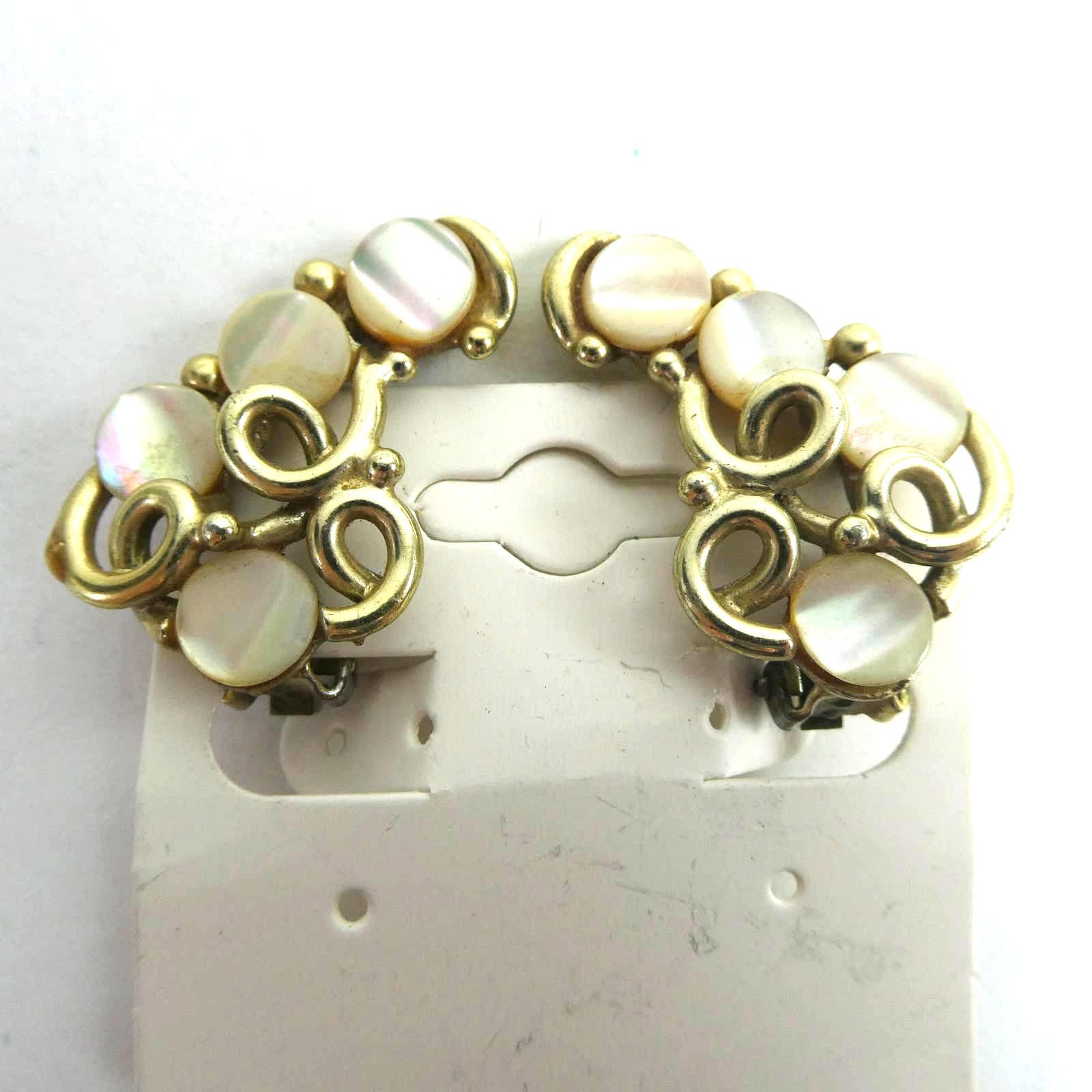 Vintage Gold Tone Mother of Pearl Shell Filigree Climbing Stud Clip On Earrings