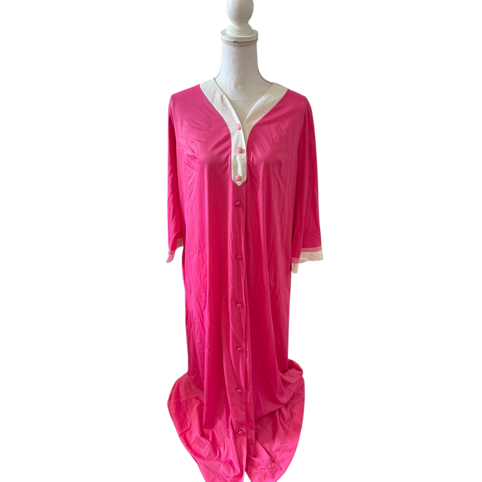 Vintage 60s Silky Nylon Dressing Gown Robe Hot Pink