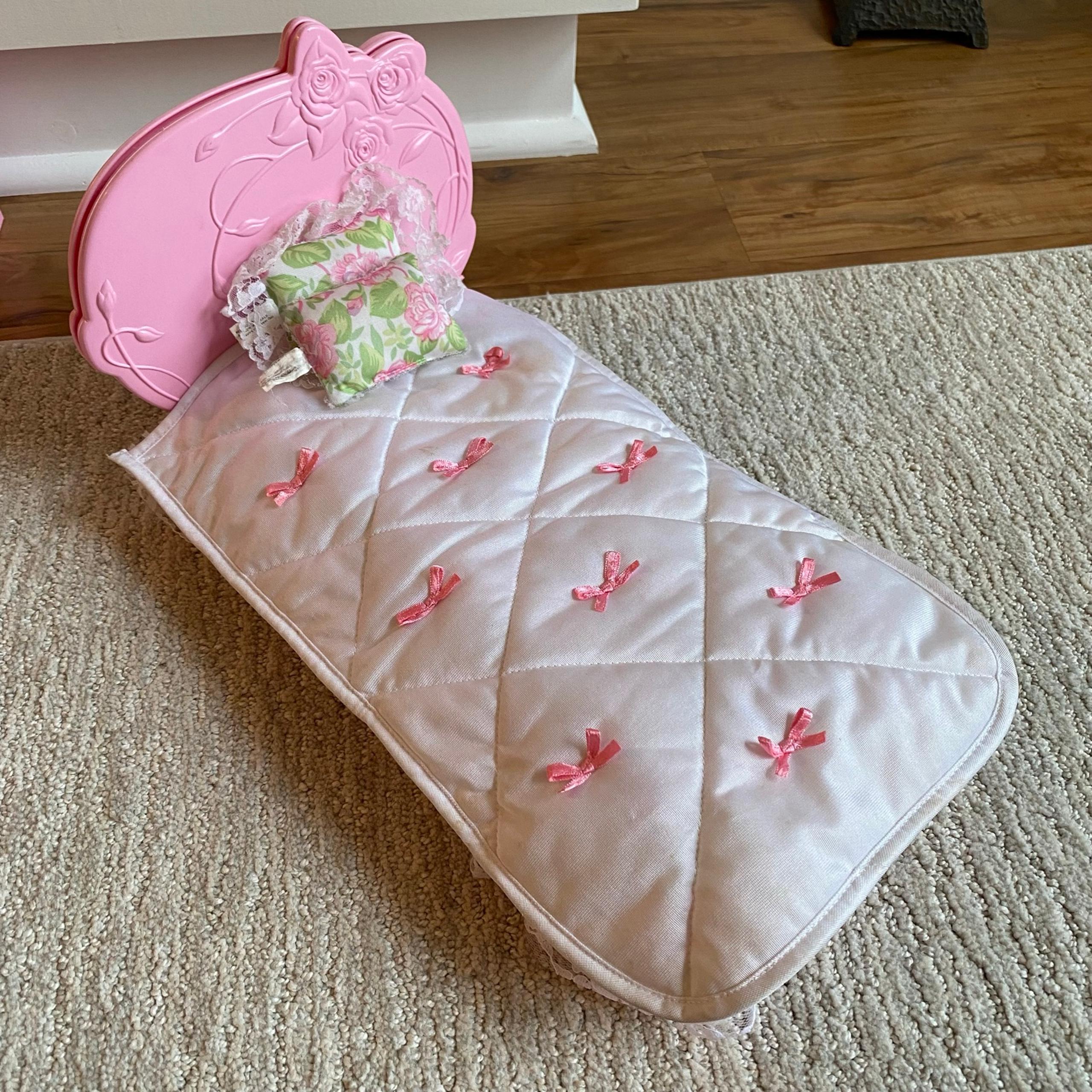 Vintage Barbie Doll Sweet Roses Bed Furniture